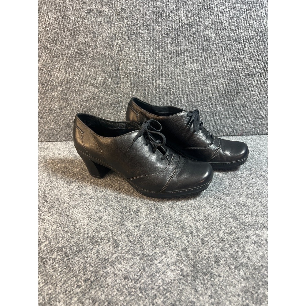 Clarks Artisan Bootie Women's 8M Black Leather Cap Toe Block Heel Ankle Boots